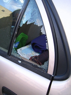 auto break-in, vehicle theft, car prowl